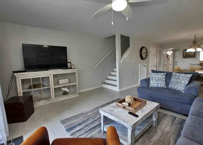 Apartment Summerhouse West 207b By Youngs Suncoast Gulf Shores
