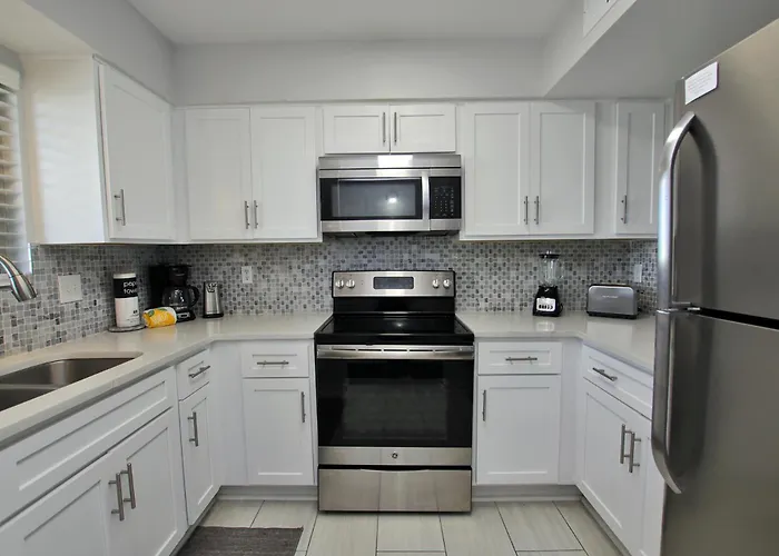 Apartment Summerhouse West 207b By Youngs Suncoast Gulf Shores