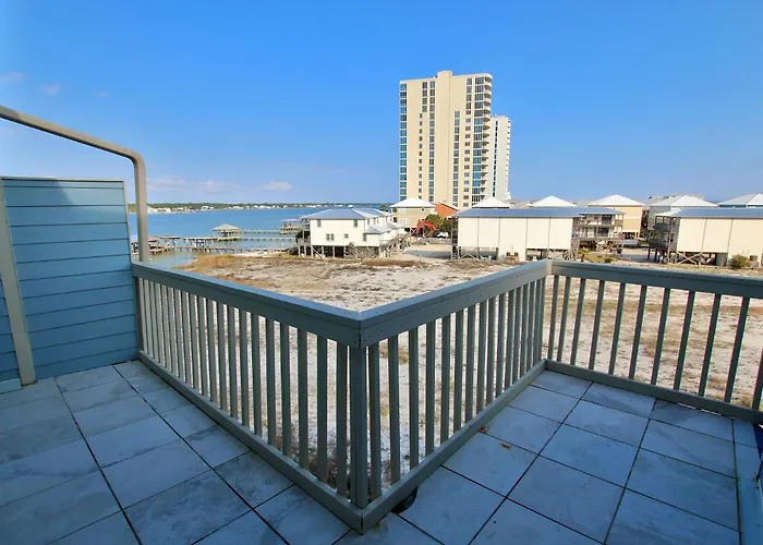 Apartment Summerhouse West 207b By Youngs Suncoast *