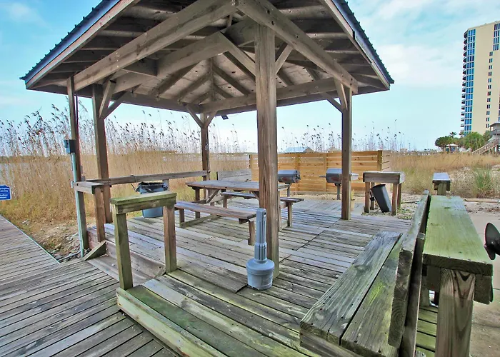 Apartment Summerhouse West 207b By Youngs Suncoast *